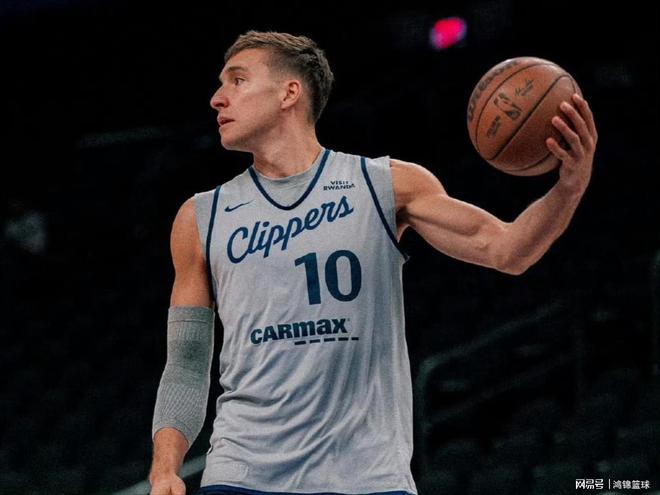 洛杉矶快船最新赛程爱游戏app